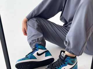 Nike Jordan Retro 1 Sea Blue Poze reale