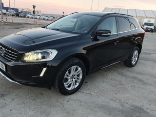 Volvo XC60 foto 3