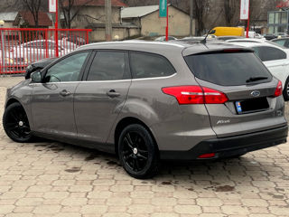 Ford Focus foto 3