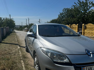 Renault Megane foto 1