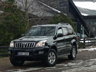 Toyota Land Cruiser Prado foto 3