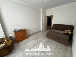 Apartament cu 1 cameră, 47 m², Buiucani, Chișinău foto 3