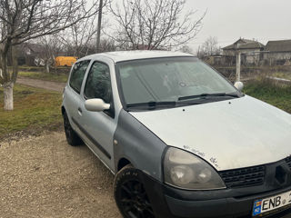 Renault Clio foto 5