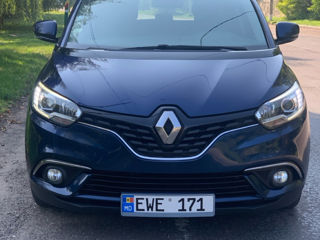 Renault Scenic foto 2