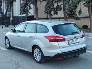 Ford Focus foto 5