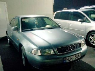 Audi A4 foto 4