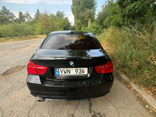 BMW 3 Series foto 7