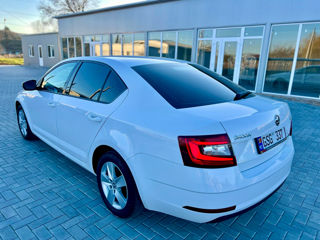 Skoda Octavia foto 5