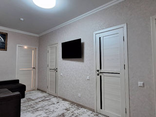Apartament cu 2 camere, 74 m², Buiucani, Chișinău foto 10