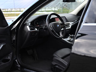 BMW 3 Series foto 7