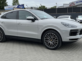 Porsche Cayenne Coupe foto 4