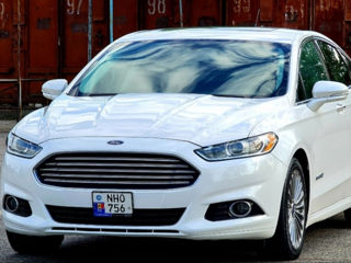 Ford Fusion foto 1