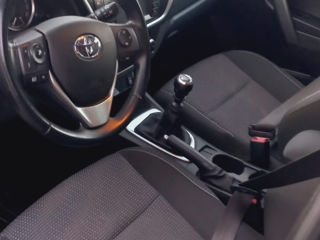 Toyota Auris foto 5