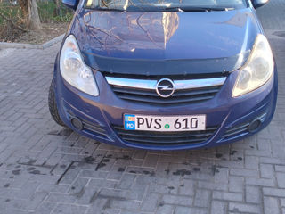 Opel Corsa foto 2