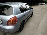 Nissan Almera foto 4