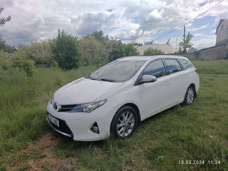 Toyota Auris foto 9