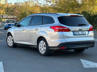 Ford Focus foto 6