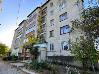 Apartament cu 2 camere, 48 m², Centru, Cornești, Ungheni