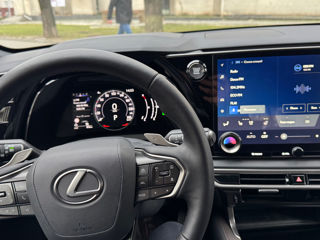 Lexus RX Series foto 12