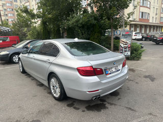 BMW 5 Series foto 10