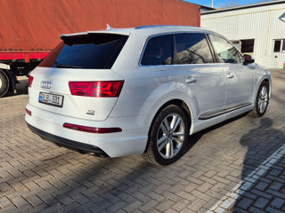 Audi Q7 foto 4