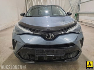 Toyota C-HR foto 4