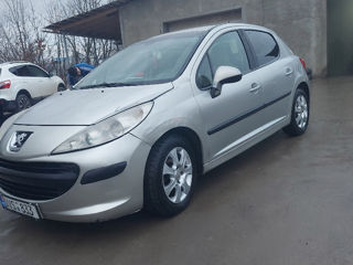 Peugeot 207 foto 4