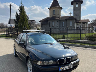 BMW 5 Series foto 7