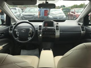 Toyota Prius foto 10