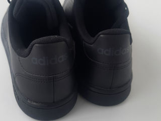 Ghete Adidas foto 2