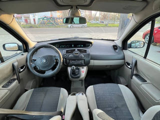 Renault Scenic foto 7