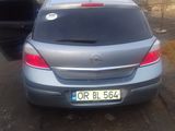 Opel Astra foto 2