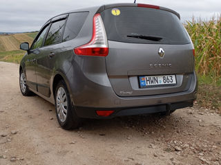 Renault Grand Scenic foto 10