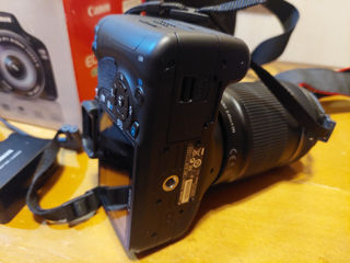 Canon EOS 550D EF-S 18-135 IS Kit foto 5