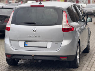 Renault Grand Scenic foto 3