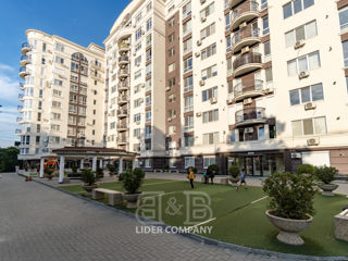 Apartament cu 2 camere, 75 m², Botanica, Chișinău foto 20