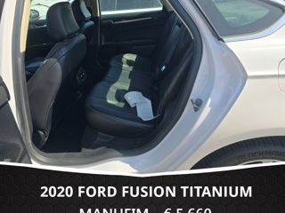 Ford Fusion foto 8