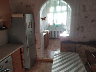 3-х комнатная квартира, 72 м², Окраина, Тараклия