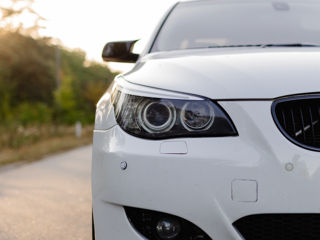 BMW 5 Series foto 5