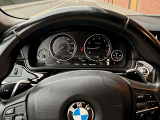 BMW 5 Series foto 9