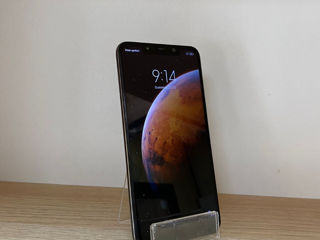 Xiaomi Pocofone F1 foto 1