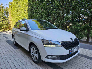 Skoda Fabia foto 2