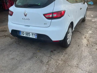 Renault Clio foto 1