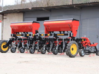 Cultivator cu fertilizare super oferta, pret: 5500 Euro !!! foto 12