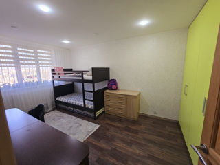 Apartament cu 3 camere,  8 cartier,  Bălți,  Bălți mun. foto 4