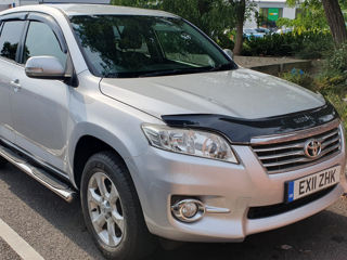 Toyota Rav 4 foto 1