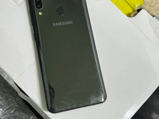 Samsung A20 3/32gb dual sim  foto 0