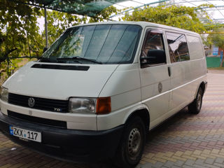 Volkswagen T4 foto 4