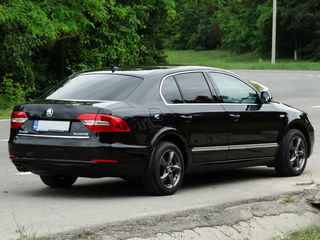 Skoda Superb foto 5