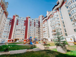 2-х комнатная квартира, 102 м², Центр, Кишинёв